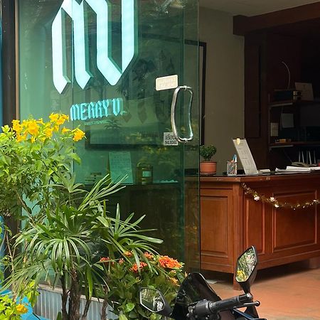 Merry V Guesthouse Bangkok Luaran gambar